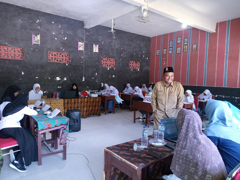RUMUS OSIS PUTRI SMK, PANCING ANTUSIASME PESERTA MPLS